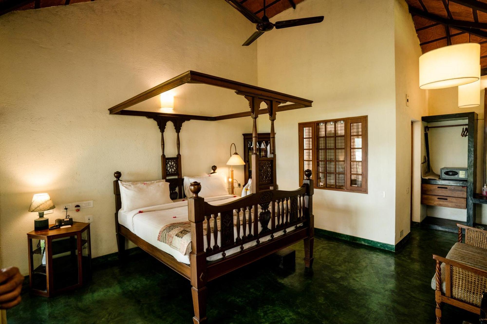 Cranganor History Cafe & Riverside Chateau North Paravur Екстер'єр фото