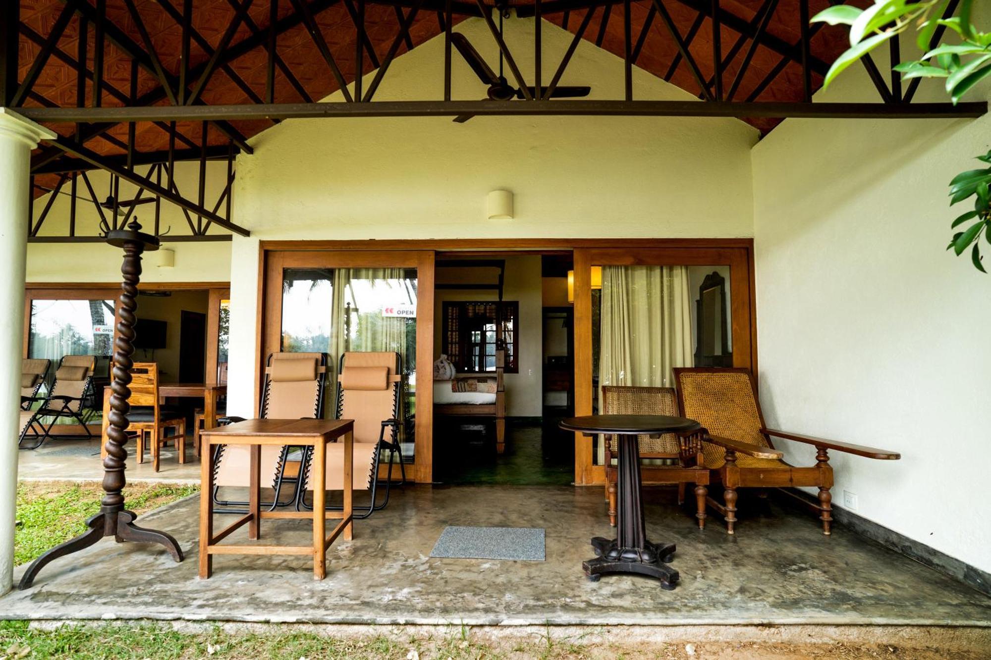 Cranganor History Cafe & Riverside Chateau North Paravur Екстер'єр фото