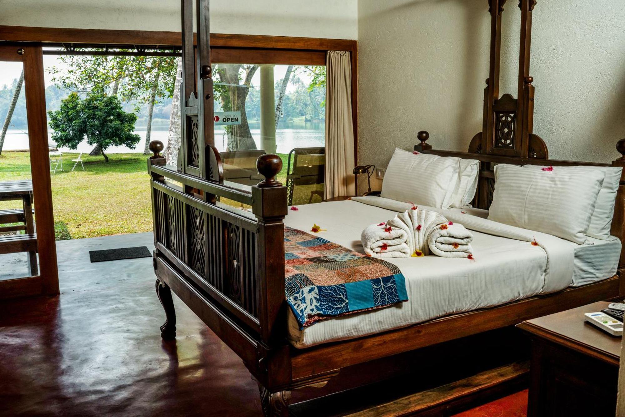 Cranganor History Cafe & Riverside Chateau North Paravur Екстер'єр фото