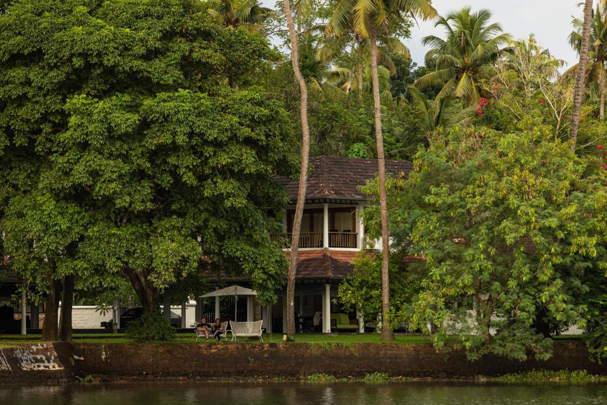 Cranganor History Cafe & Riverside Chateau North Paravur Екстер'єр фото