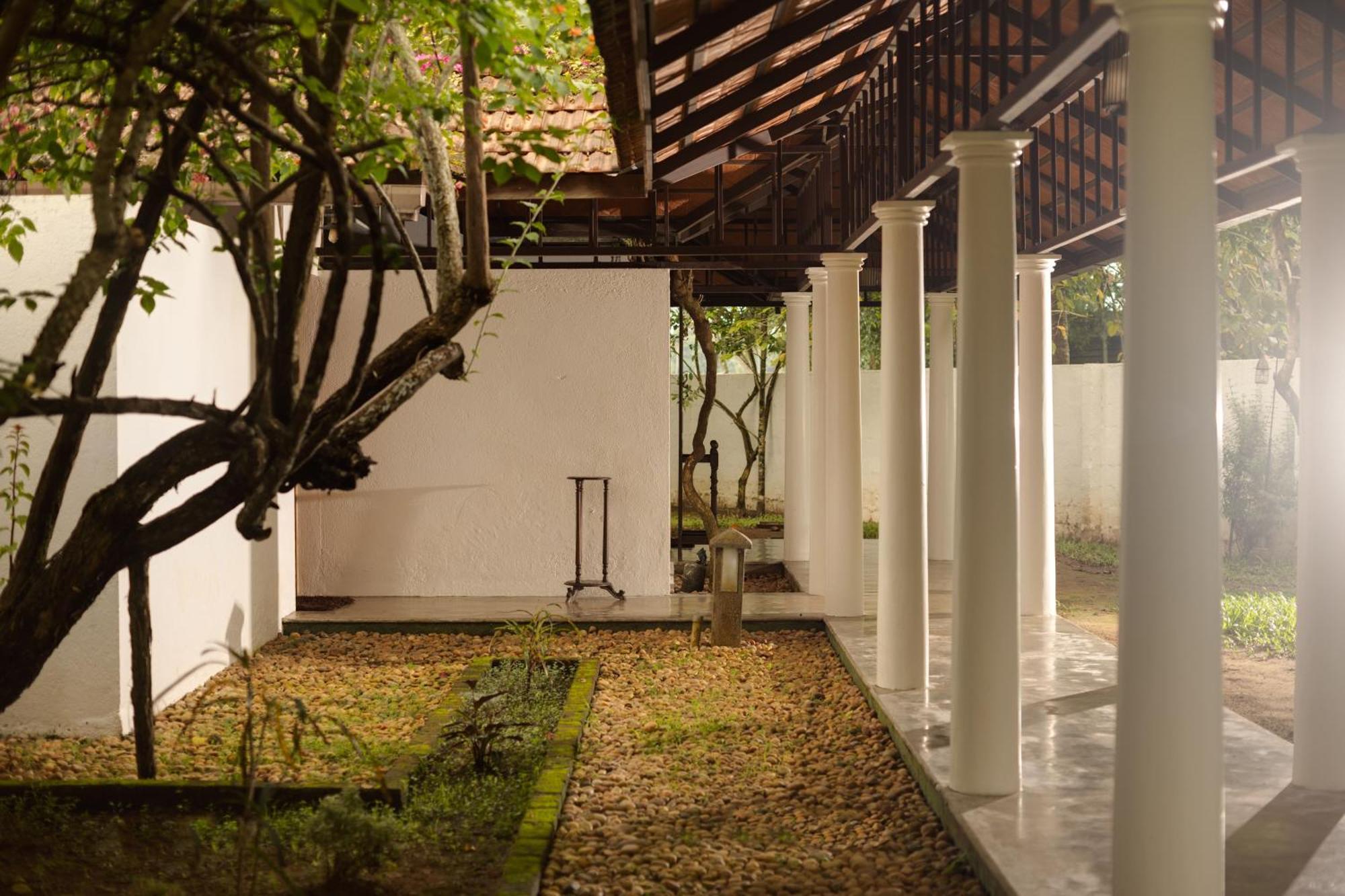 Cranganor History Cafe & Riverside Chateau North Paravur Екстер'єр фото